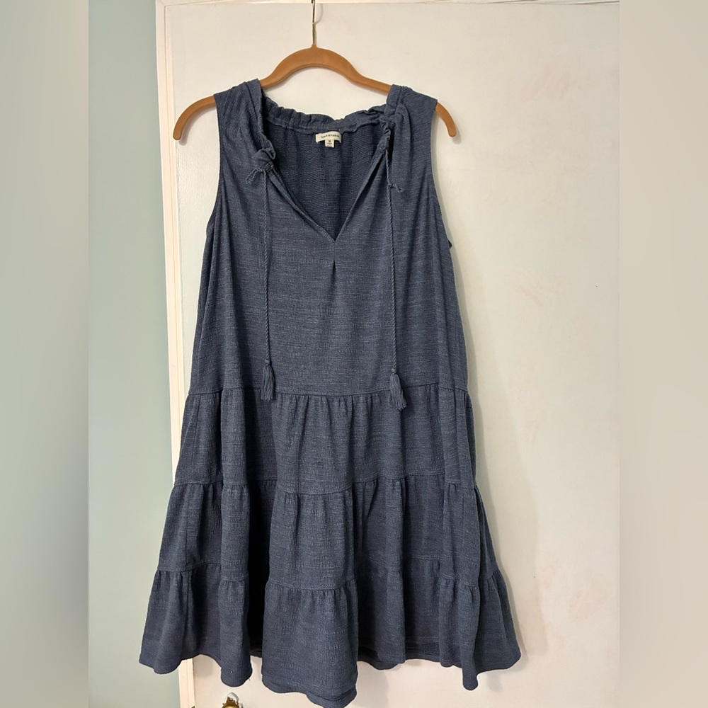 Max Studio blue Sleeveless Tiered Dress EUC